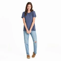 Women's Solid Slub Easy Fit Pocket Tee -LIFE IS GOOD SHOP 129328 3